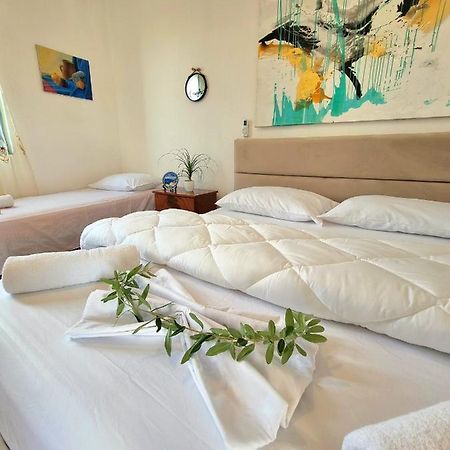Guest House Vila Elezi Durrës Esterno foto